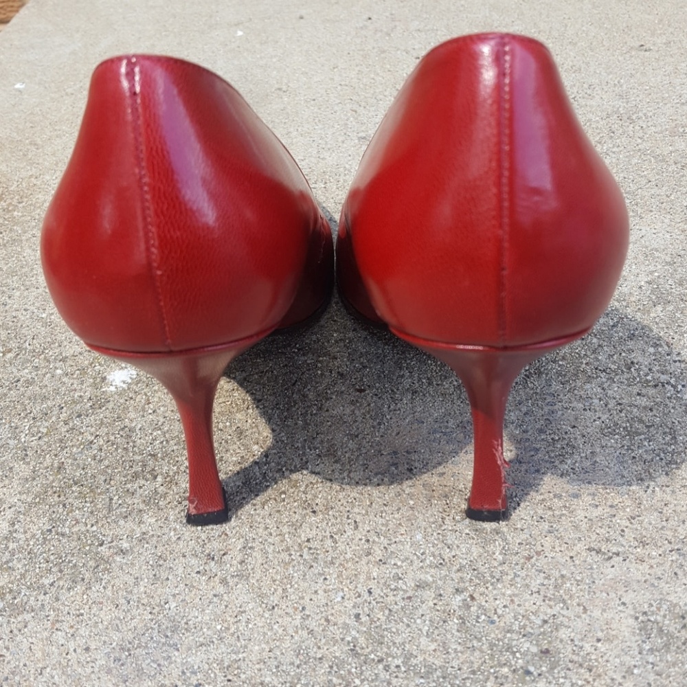 Nine west red pump - Picture 4 of 5